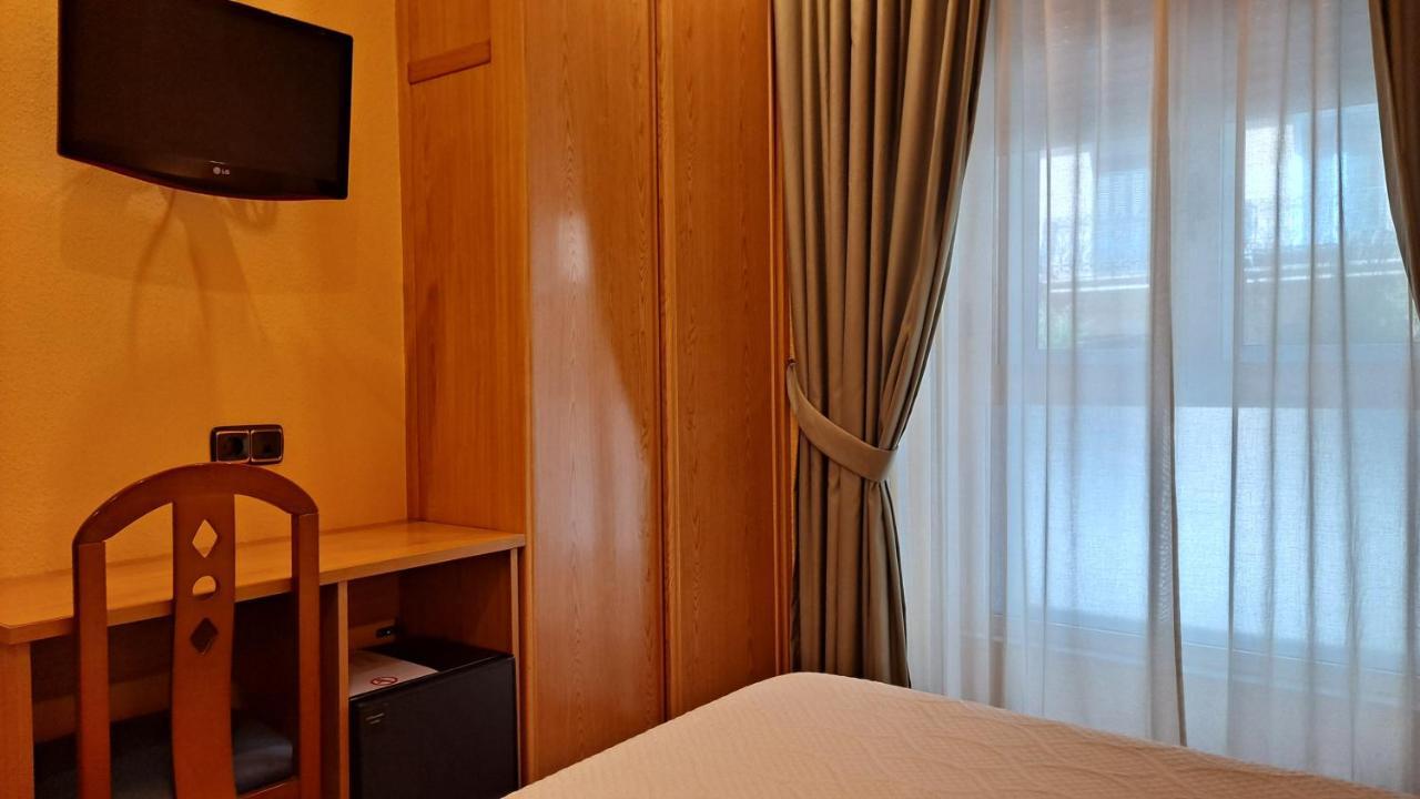 Pension La Concha San Sebastian Exterior photo