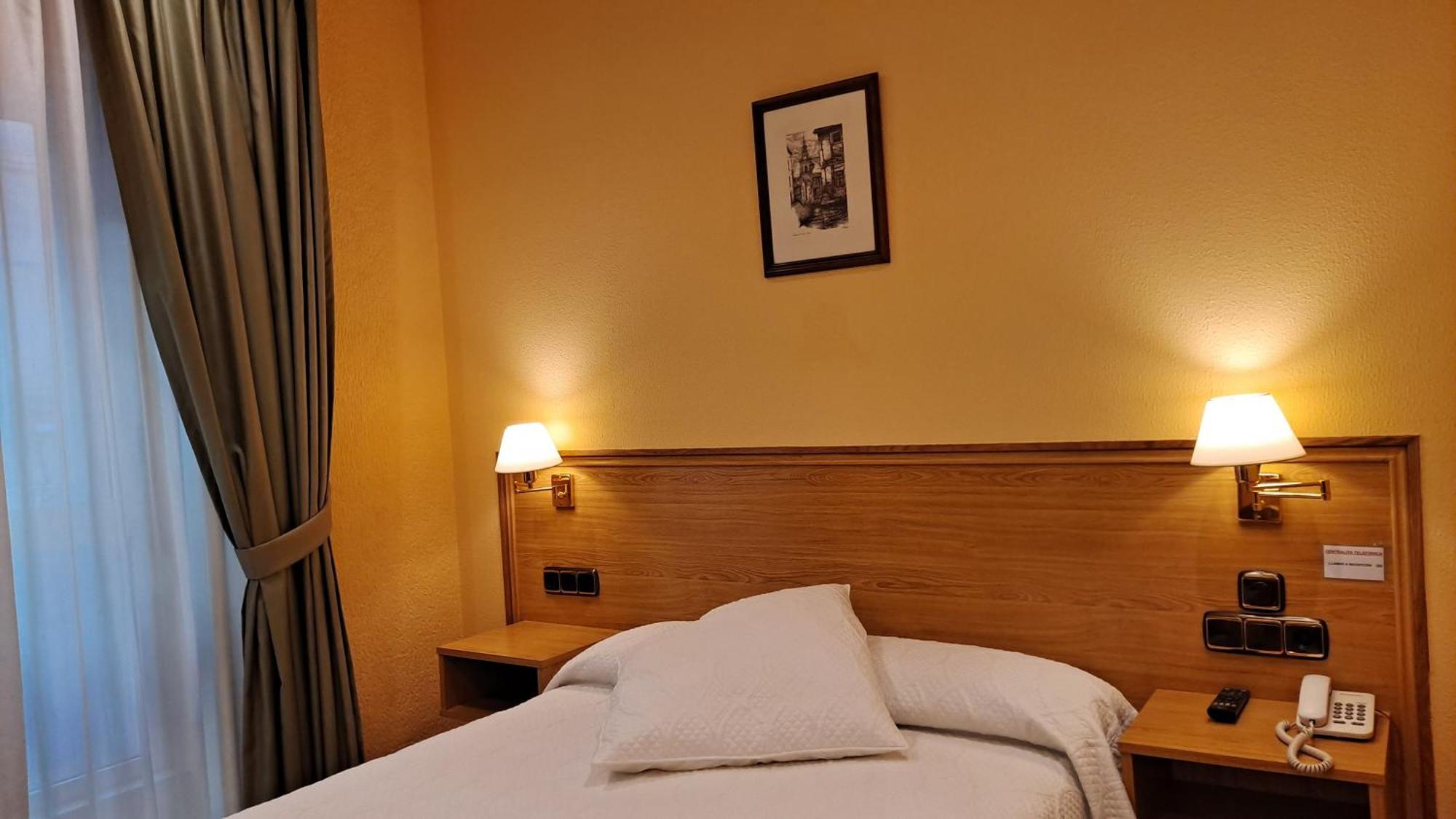 Pension La Concha San Sebastian Exterior photo