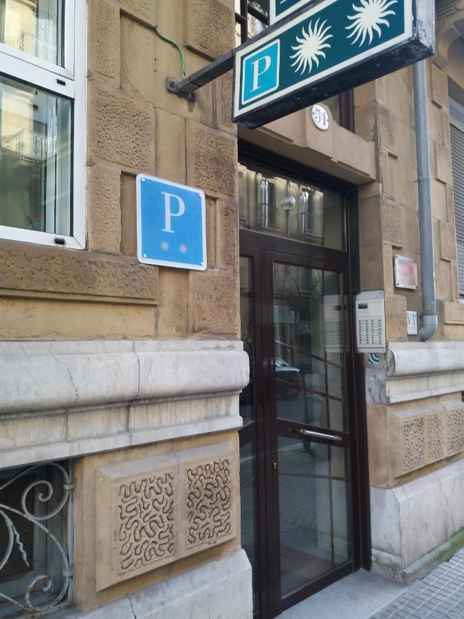 Pension La Concha San Sebastian Exterior photo